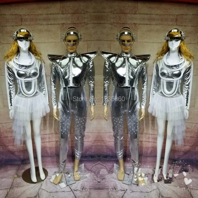 Fashion-Space-Show-Future-Warrior-Silver-Party-Clothes-Catwalk-Model-Show-Nightclub-Bar-Dance-Team-Event (5)