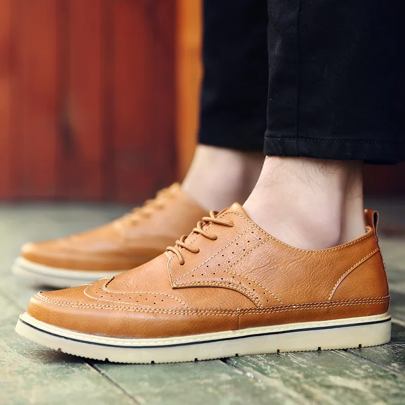 

Nice Spring/Autumn New Style Brogue Casual Leather Shoes Low Top Breathable Fashion Vintage Carved Round Toe Mens Oxfords