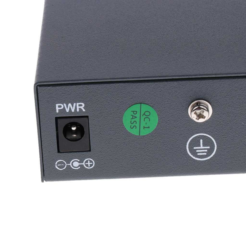 6 Port 10/100Mbps 4 POE Port & 2 Uplink Power Over Ethernet Switch Adapter