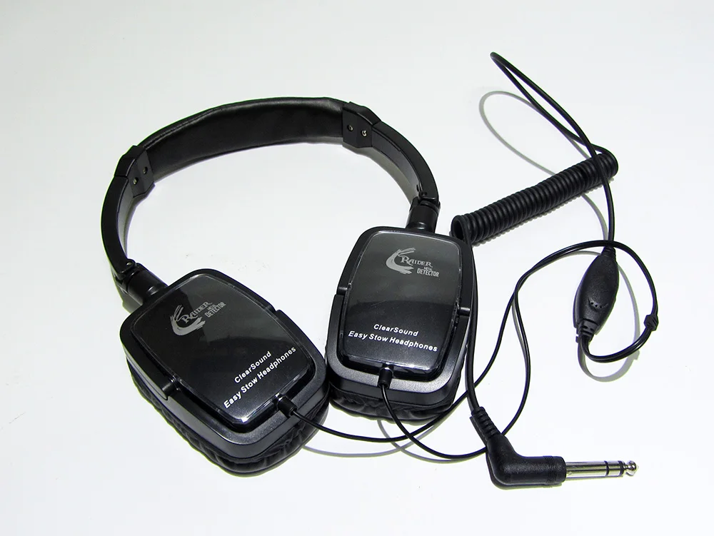 Earphone