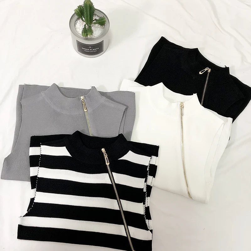 

2019 Spring Summer top Women Sexy sleeveless Hanging Neck Strapless Small Strap Knited Vest Female temperament Zipper T-shirt