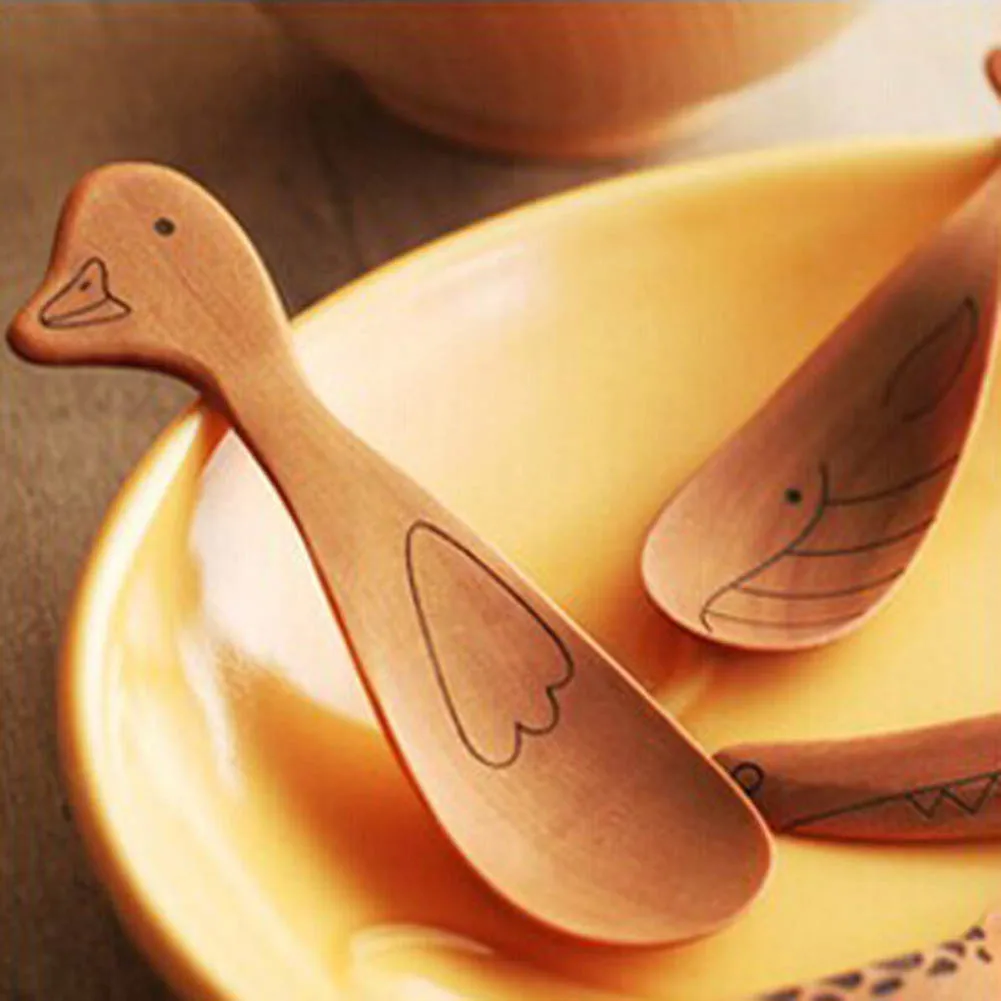 

1pcs Woody Cartoon Animal Child Rice Spoon, Honey Jam Spoon, Ice Cream Wooden Spoons Baby Hippos, Whales, Ducks Spoon