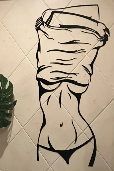 005