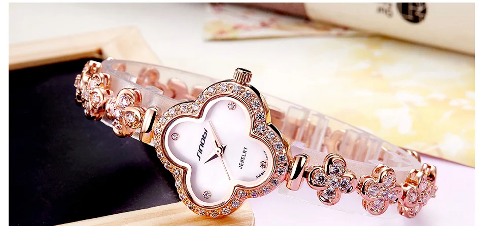 SINOBI Women High End Four Leaf Clover Shape Quartz Wristwatch Top Luxury Brand Noble Ladies Jewelry Watch Relogio Feminino