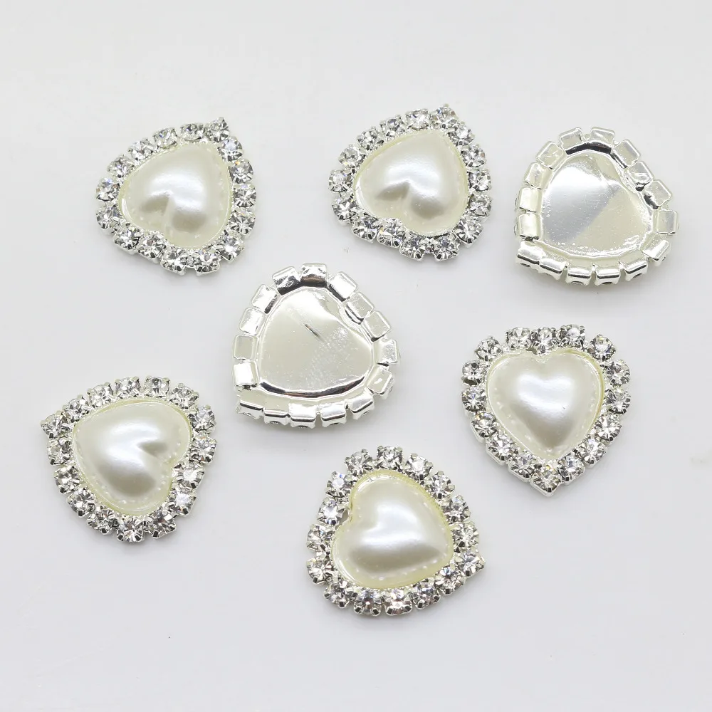 

New 2016 HOT 10PCS/LOT white 18mm heart Flat Back Rhinestone button Crystal DIY Wedding Invitation gail hair Flower Accessory