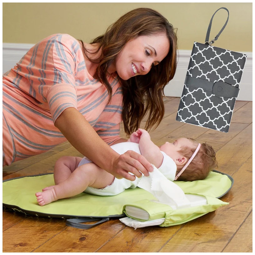 Fralda do Bebê Mudança de Viagem Cuidados com o Bebê ao ar à Prova Dwaterproof Água Portátil Mudando Esteira Fralda Almofada Estação Embreagem Livre Pendurado Carrinho 3 Cheap Capas e almofadas p troca