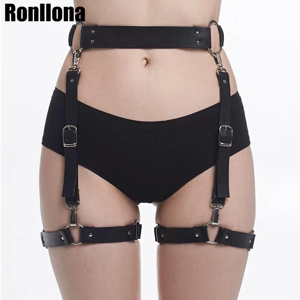 Harness портупея гартеры. Ремни на девушке как называется. Лента шелковая на теле. Портупея dr harness боди. Сбруя для женщины.