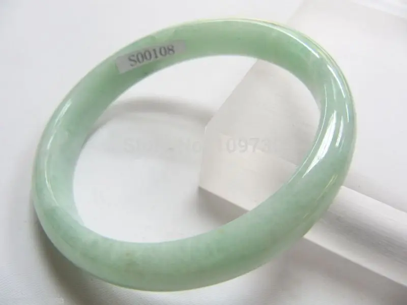 

001453 100% NATURAL A GRADE JADE /JADEITE BANGLE / 57MM (A0429)