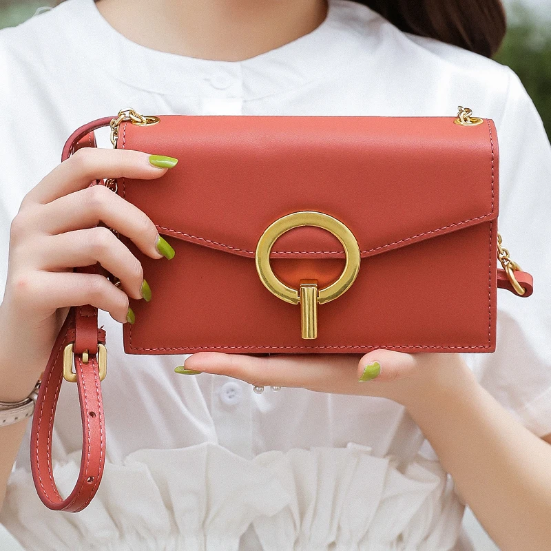 

Ladies Luxury Designer 2019 Messenger Bag Leather Fashion Chain Bag Simple Wild Lock Shoulder Bag Retro Small Square Bags