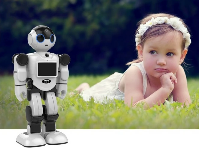 

New innovative intelligent robot toy robot man