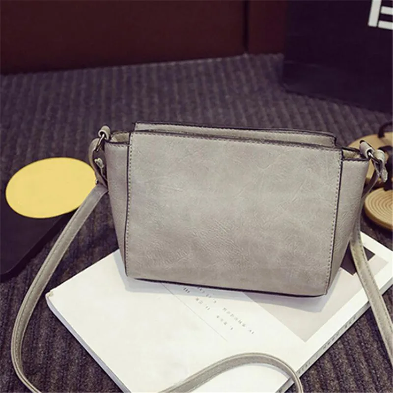

Women leather Shoulder Bag Satchel Handbag Retro Messenger Bag
