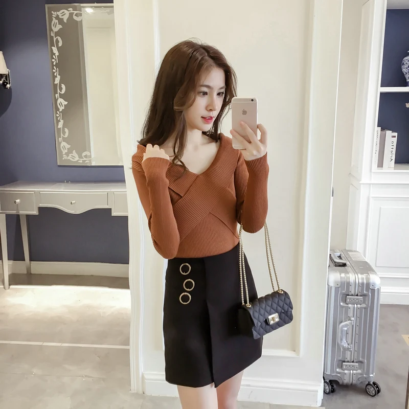 Ubei new sexy crossover v-neck pullover fall/winter pure color slim base knitted pullover women Ubei new sexy crossover v-neck pullover fall/winter pure color slim base knitted pullover women