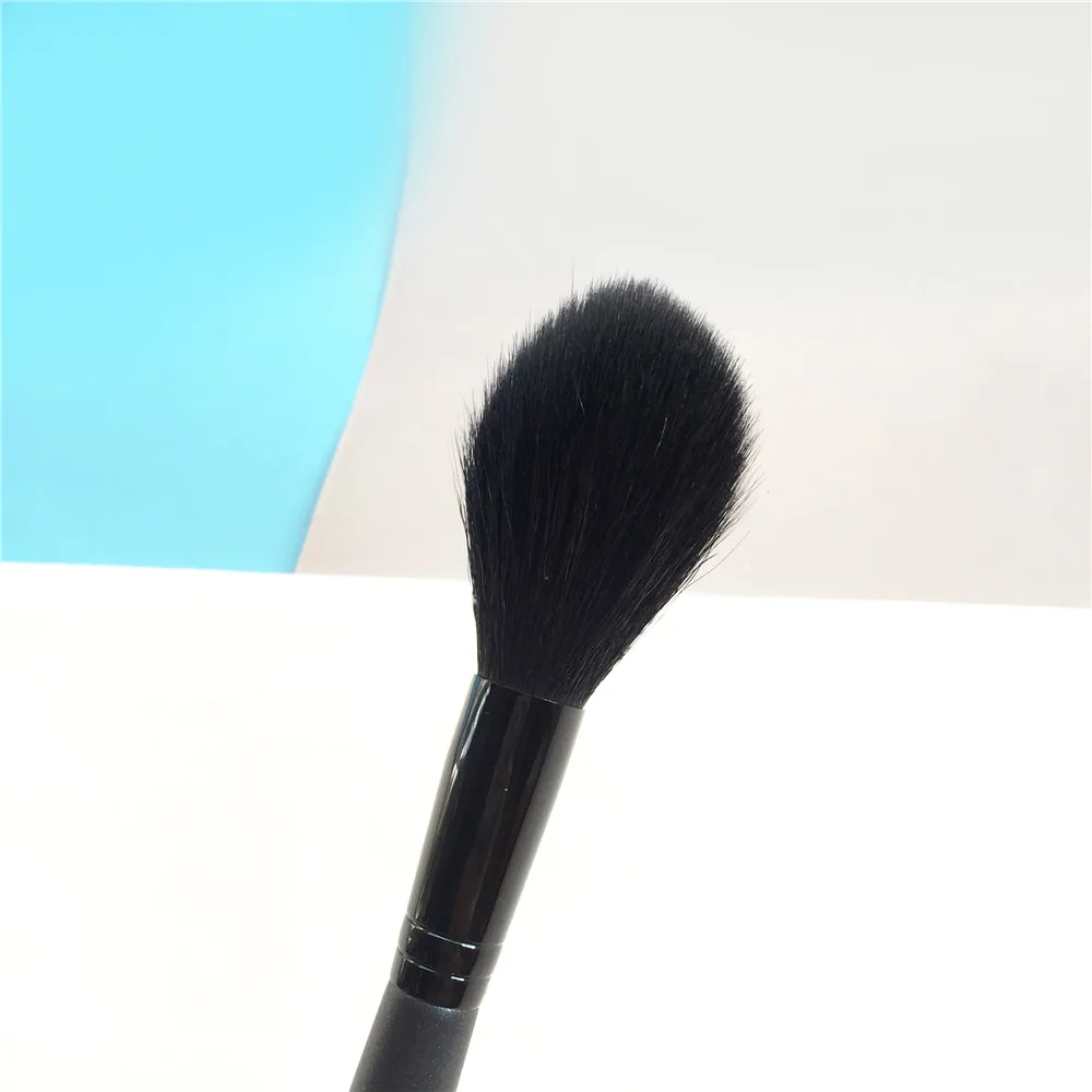 CHICHODO Pro Large Blending Brush _ 6