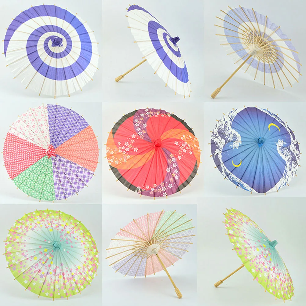 

Japanese Style Paper Umbrella Mini Decorative Umbrella Dancing Prop Wedding Party Decor (Random Color)