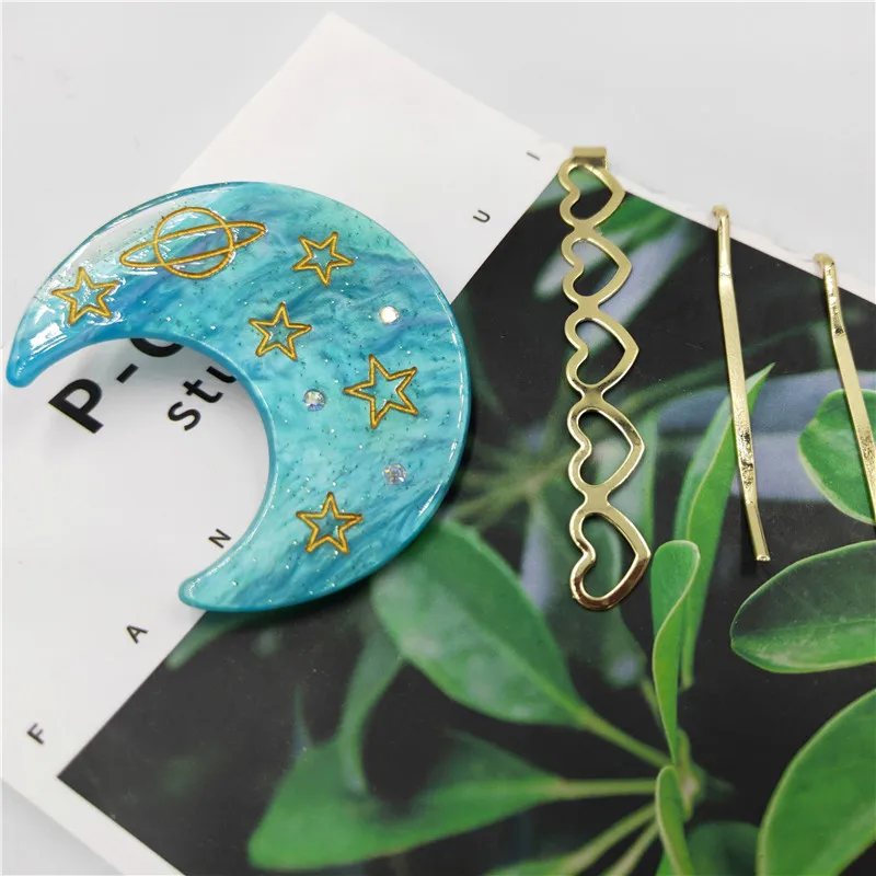 

FFWFF Fashion 4pcs/1Set Vintage Imitiation Moon Stainless Steel Hairpins Hair Accessories Houndstooth Button Pearl Hair Clips