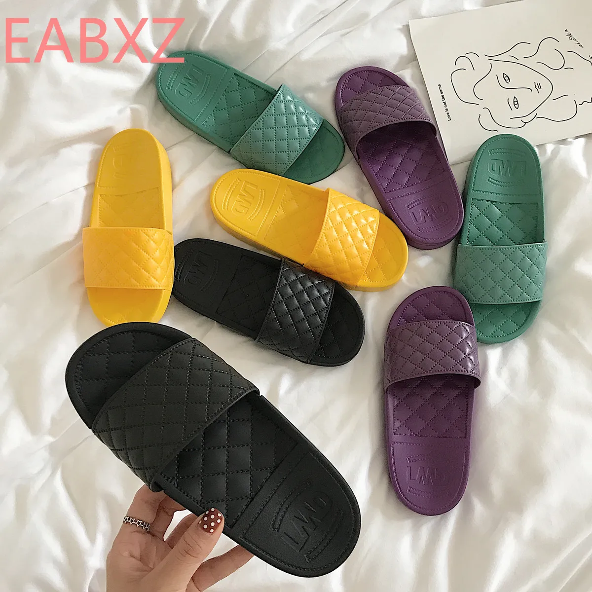 

EABXZ 2019 South Korean Personality Anti-skid Bread Slippers Thick-soled Sand Female Summer Student Slippers zapatos de mujer