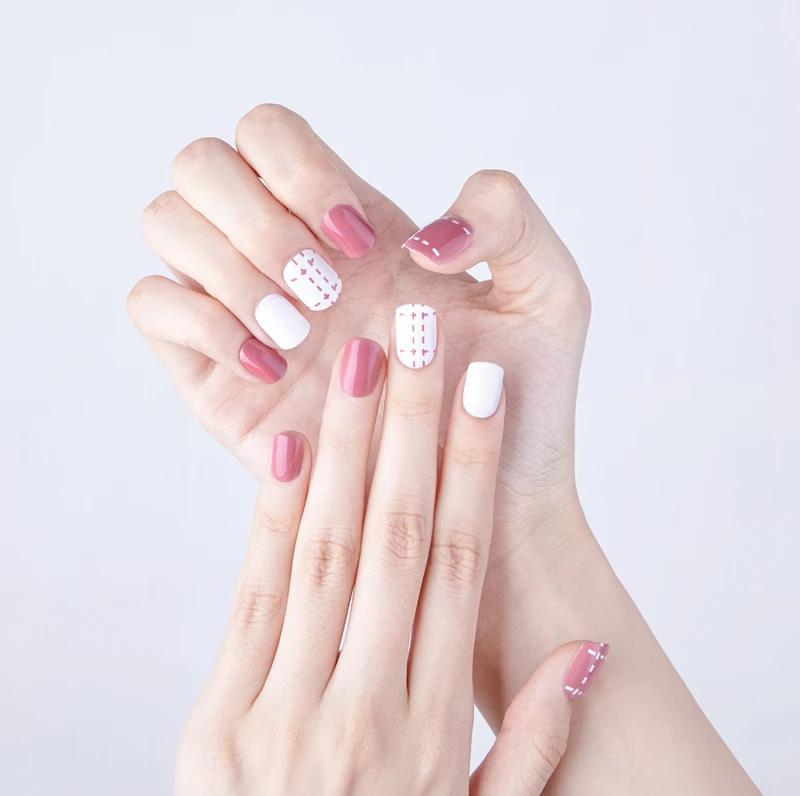 

New 24 pieces Nail Art Decorations 3D DIY Fashion Style Plastic Art short Fake Nails False Sticker Nail Tips With Glue Gel
