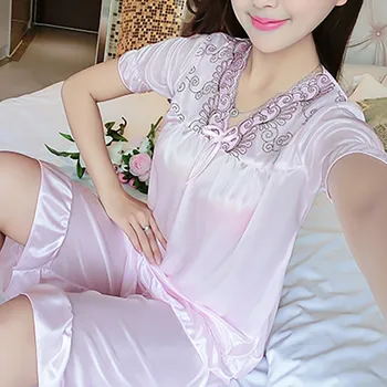 

Summer Short Sleeve Pajamas Women's Simulation Ice Silk V-neck Home Service Set Embroidered Sexy Sleepwear Set