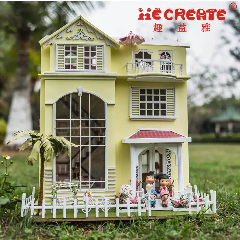 Platon model home Platon model home