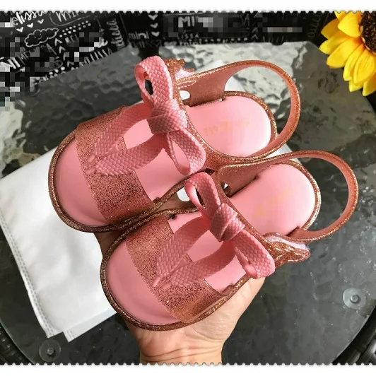 

EABXZ Kids Flat Sandals Shoes 2019 New Summer Style Jelly Shoe Girl Non-slip Kids Beach children Sandal Toddler
