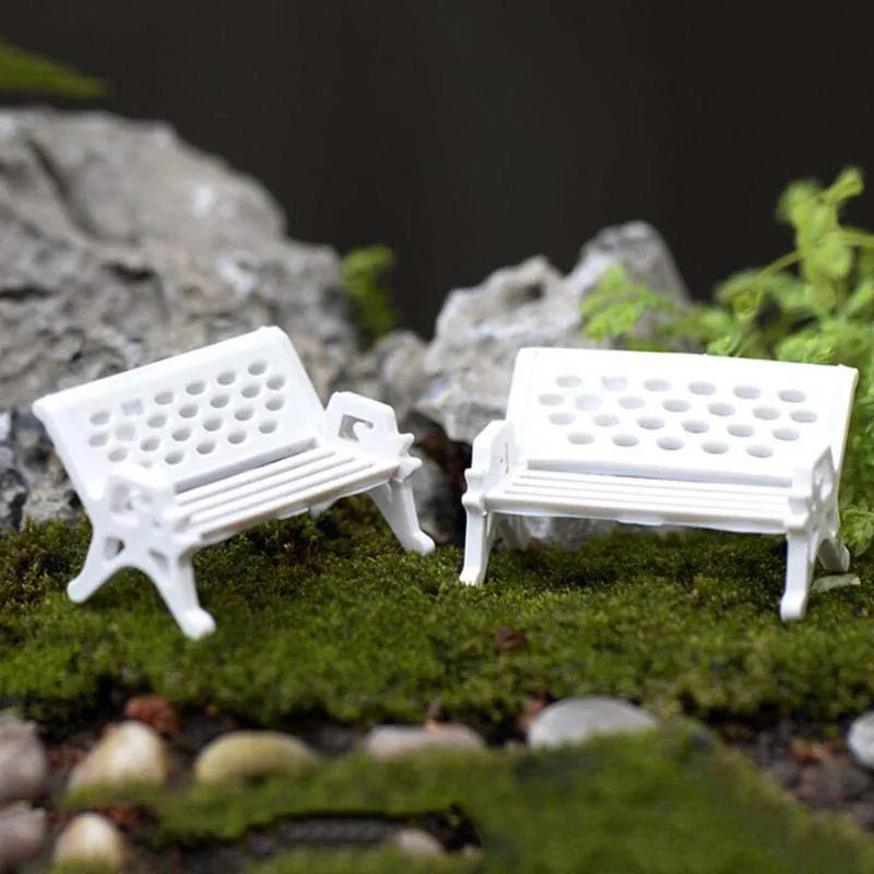 Micro Miniature Fairy Garden White Resin Wicker Settee Chair with Pink Seat KT0175 Micro Miniature Fairy Garden White Resin Wicker Settee Chair with Pink Seat KT0175