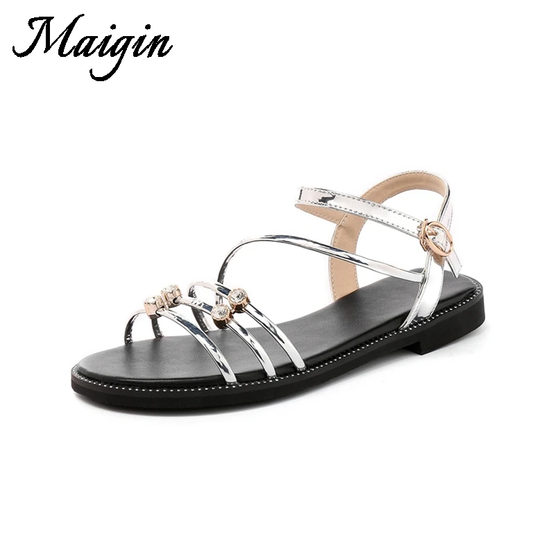 Maigin Golden Flat Sandals Women 2018 New Buckle Strap Ladies Shoes Rhinestone Sandals Summer Open Toe Flat Shoes Women Footwear
