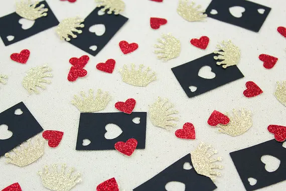 Alice In Wonderland Queen Of Hearts Glitter Confettis Table