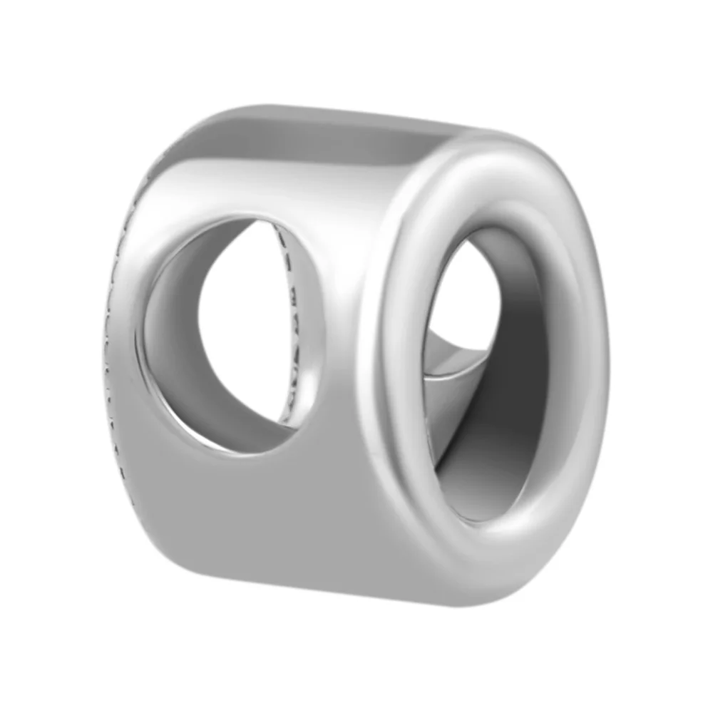 O (3)