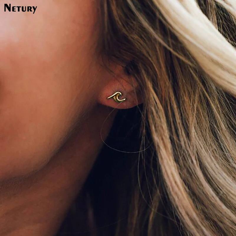 

Trendy Women korea stud earrings wave gold silver simple wild summer earrings copper fashion style casual Europe Jewelry hiphop