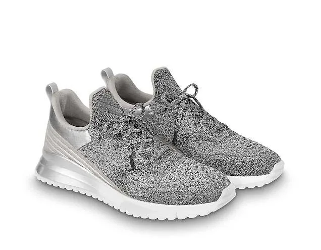 

Men's shoes 2019 new summer luxury brand fashion mesh lightweight casual men's shoes