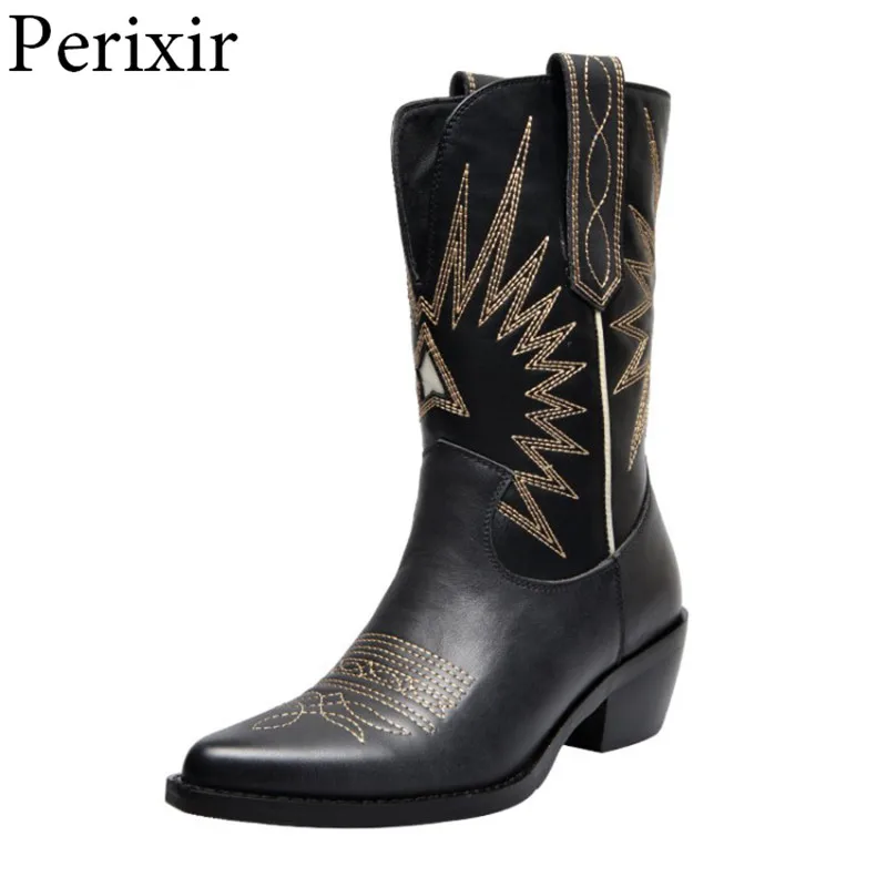 

2019 Retro Genuine Leather Embroidered Western Boots Chunky Heels Pointed Toe Boots Women Casual Cowboy Boots Woman High Boots