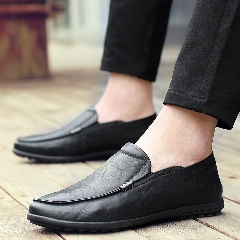 

2019 spring men's leather peas shoes casual shoes men's breathable soft bottom lazy shoes a pedal