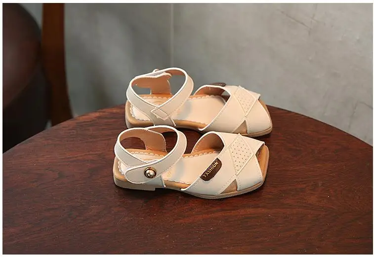 girls sandals (94)