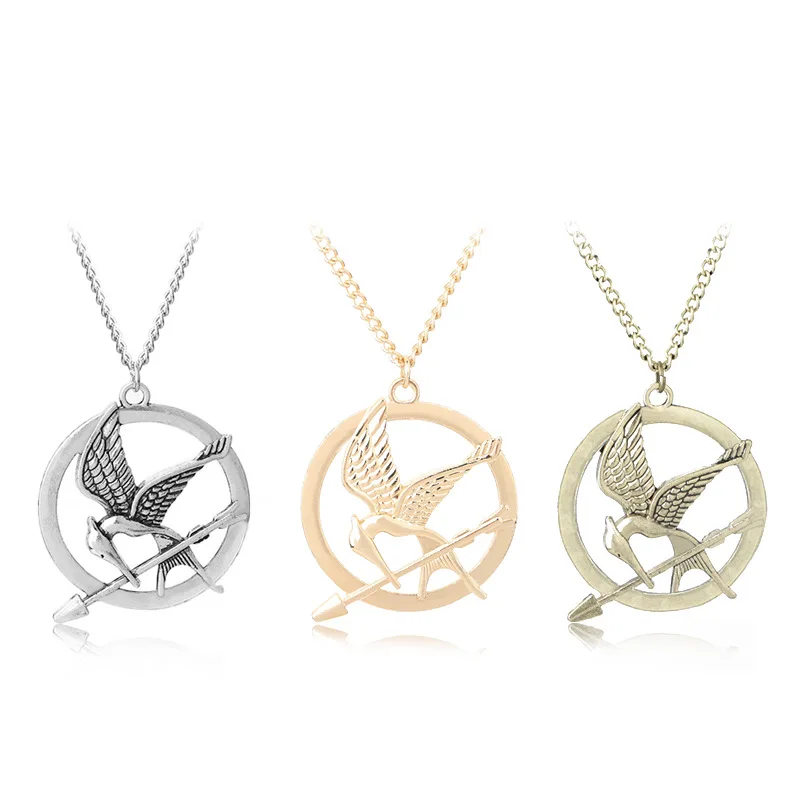 

2018 hot sell three-color necklace hunger game pendant necklace ridicule bird necklace