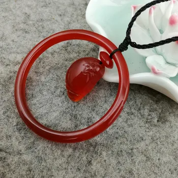 

Natural red chalcedony pendant necklace carved small feet pendant female jewelry JADES jewelry sweater chain