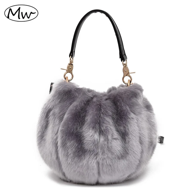Aliexpress Kup Moon Wood 2018 Winter Soft Faux Fur Bag Small Moon Wood 2018 Winter Soft Faux Fur Bag Small Women Tote Warm Plush Handbag