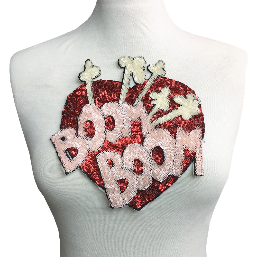 

3pc 23x23cm Sew On Red Heart Patch Sequin Beaded Hearts Applique Bling Sequins Patches For Clothing Coat Bags Parches DIY AC1195