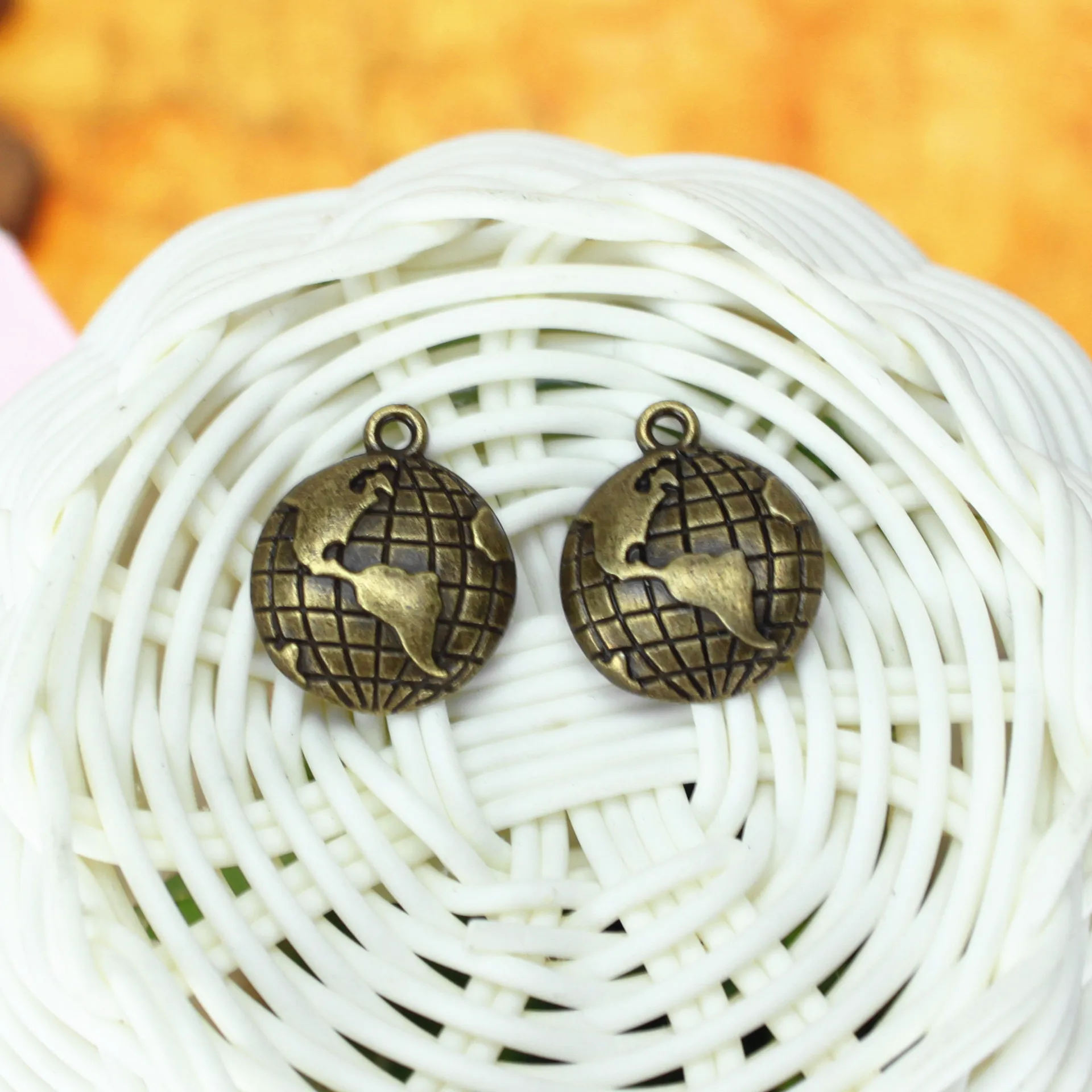 100 шт. подвеска Lucky Half globe fine fashion бронзовая для ювелирных изделий серьги браслет