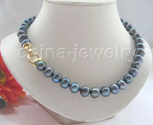 

Free shipping >>>>>Pretty 17.5" 11mm black round freshwater pearl necklace - GP clasp