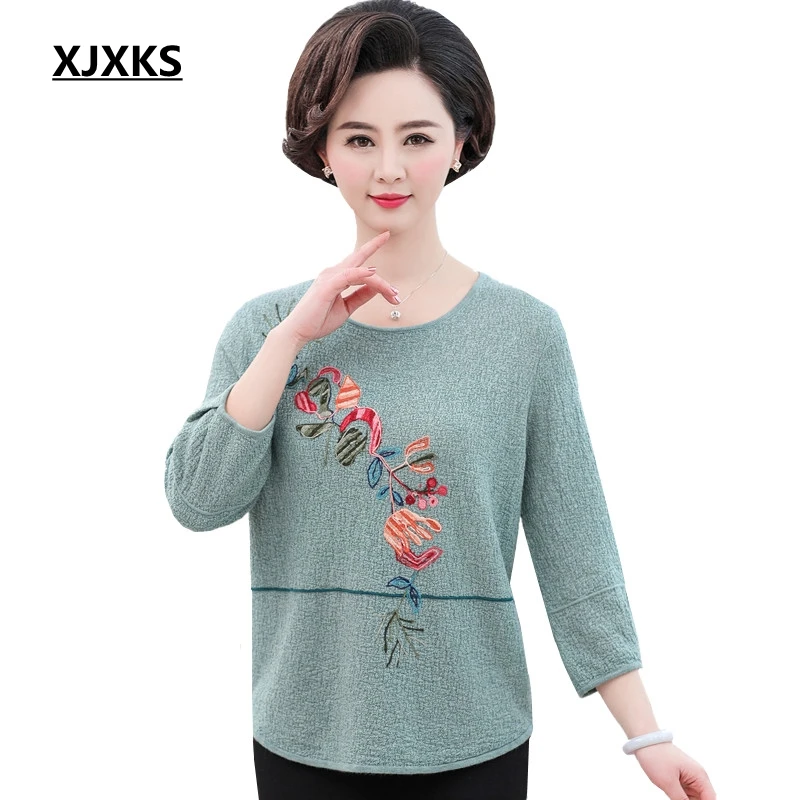 

XJXKS 2019 New Tops Summer Spring Women Sweater Middle-aged Large Size Printing Knitted Thin Casual Comfortable Women Sweaters