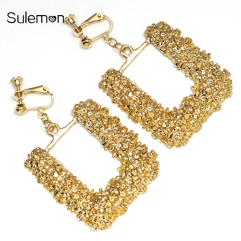 

Geometric Square Clip Earrings No Pierced Ear Clip Minimalist Frosted Metal Earring Without Piercing 2019 Women Jewelry CE329