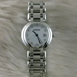 A0552 женские часы лучший бренд для подиума роскошные европейские дизайнерские кварцевые наручные часы