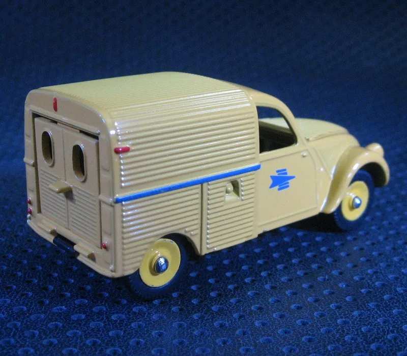 Dinky Toys 1:43 Citroen 2CV классические антикварные модели эксклюзивные Автомобильные Игрушки из сплава для детей Детские игрушки оригинальная коробка