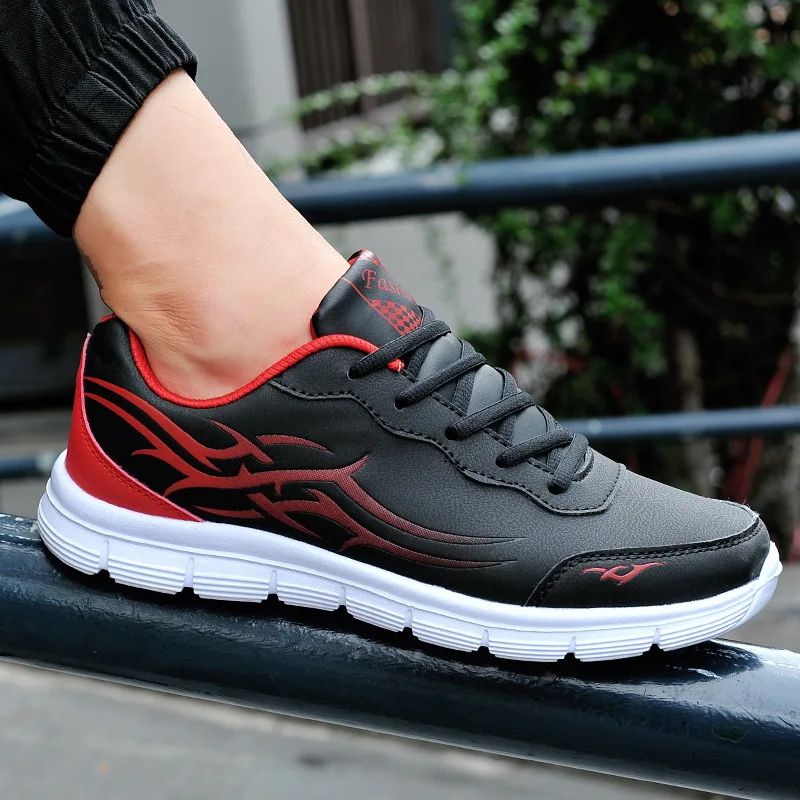 

2019 color matching totem inside Men's sneakers outdoor sports shoes trend breathable running front lace men's shoes