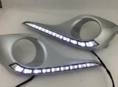 

Waterproof and Turn Signal style Relay 12v LED CAR DRL daytime running lights with fog lamp hole for Toyota highlander 2012-2014