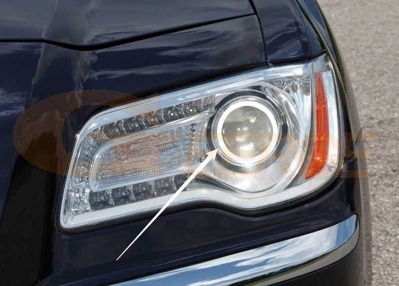 Chrysler 300 C S SRT8 2011 2012 2013 2014 HALOGEN headlight ccfl angel eyes(6)