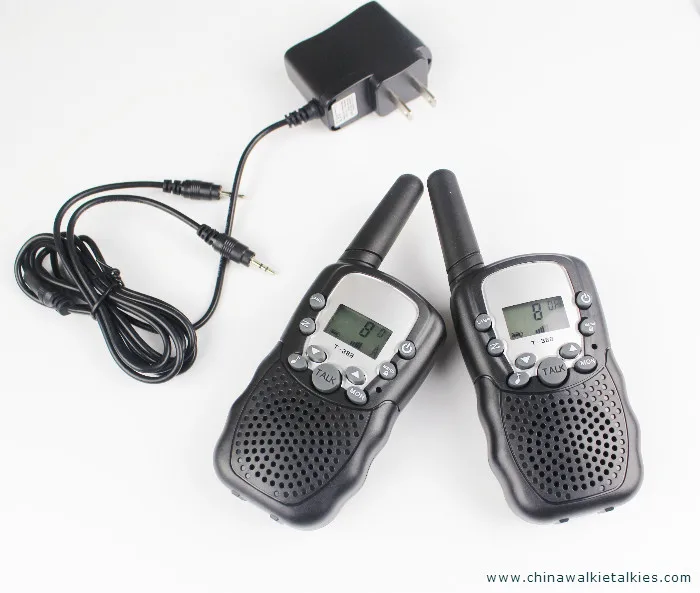 Портативная рация FRS/GMRS 22 канала VOX hand freeT388|radio translator|flashlight setflashlight cree |