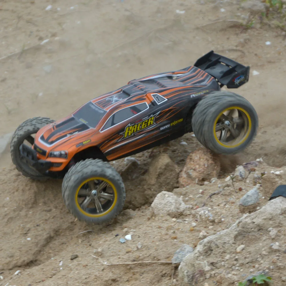 Новый 1:12 45 км/ч Gptoys S912/9116 2 4G 2WD RC Monster Грузовик гусеничный дрейф пульта