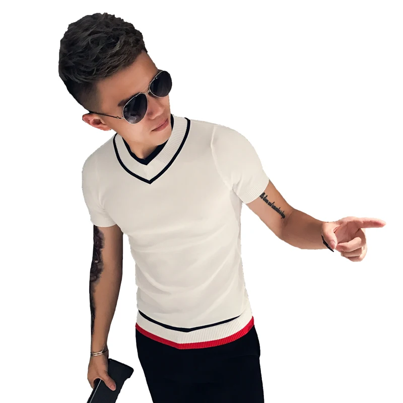 

2019 new summer tide chicken heart collar color V-neck slim men's short-sleeved T-shirt half-knit t-shirt