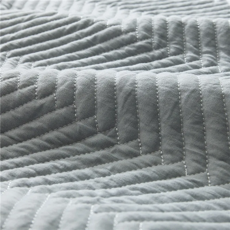 8463876872_1614969987